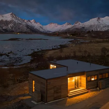 New! Lofoten House Villa