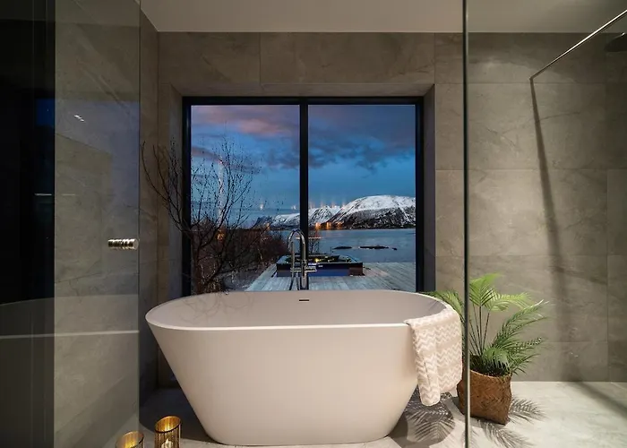 New! Lofoten House *